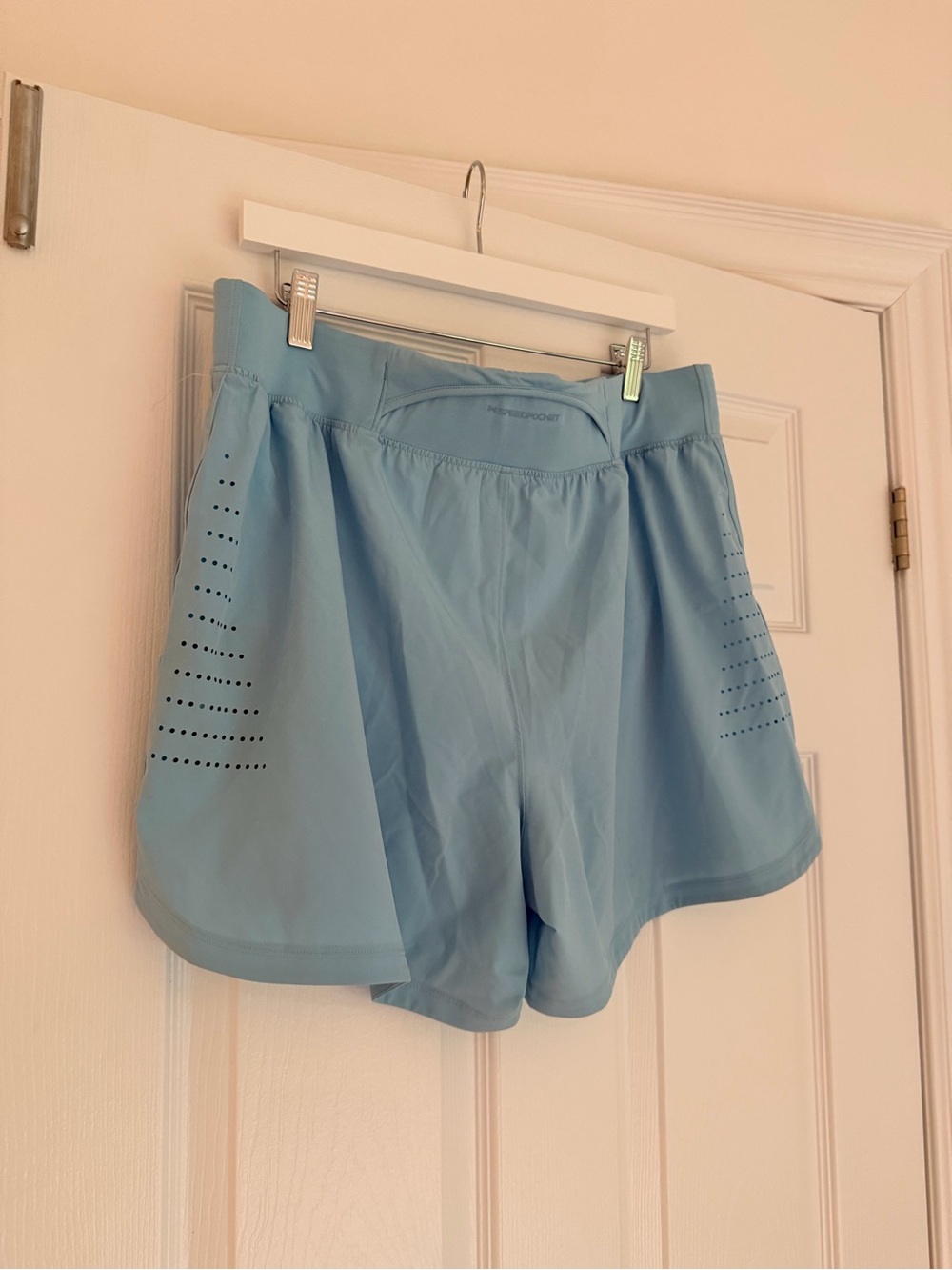 Under Armour Speedpocket Running Shorts | XL | NWT - Picture 5 of 7